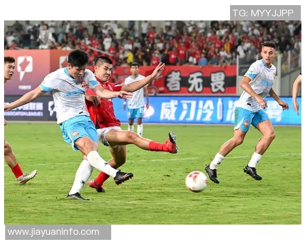 苏州东吴足球俱乐部奋勇拼搏力争在新赛季中创造辉煌成就